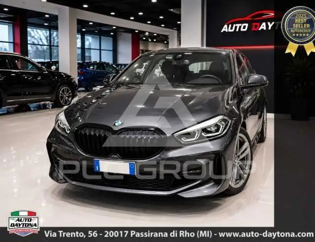 2021 BMW 120