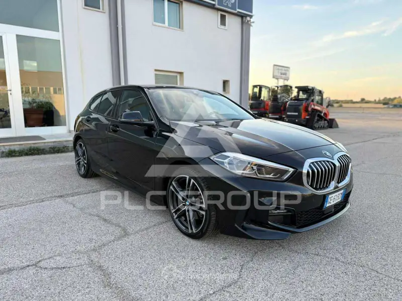 2021 BMW 120