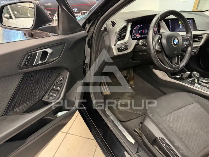 2021 BMW 120