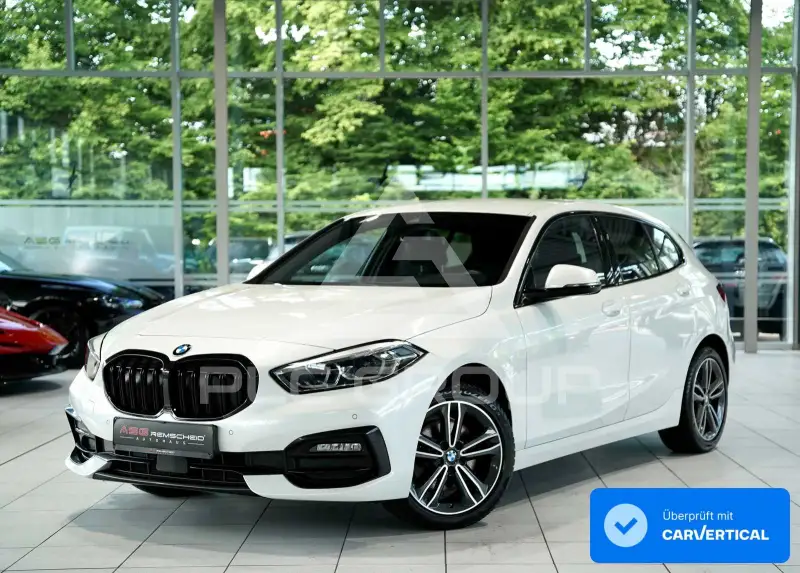 2021 BMW 120