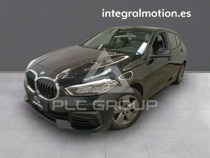 2021 BMW 120