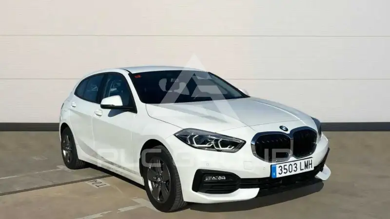 2021 BMW 120