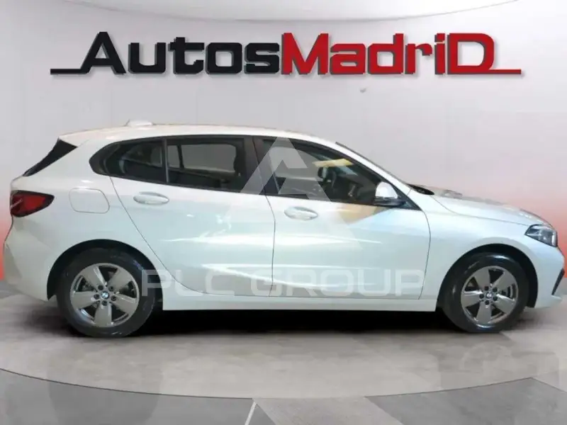 2021 BMW 120