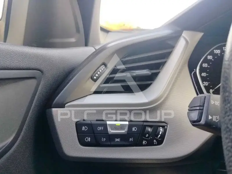 2021 BMW 120