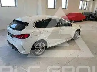 2021 BMW 120