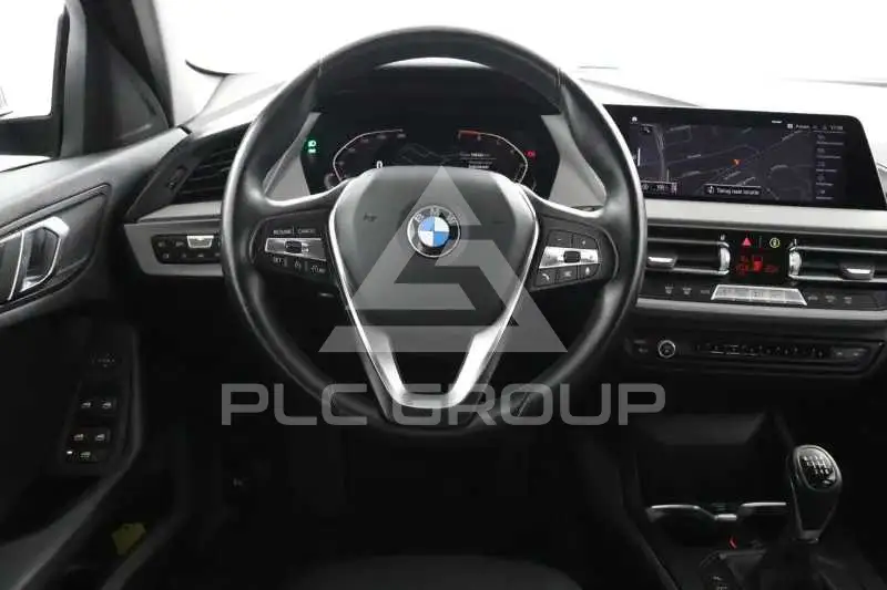 2021 BMW 120
