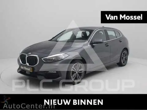 2021 BMW 120