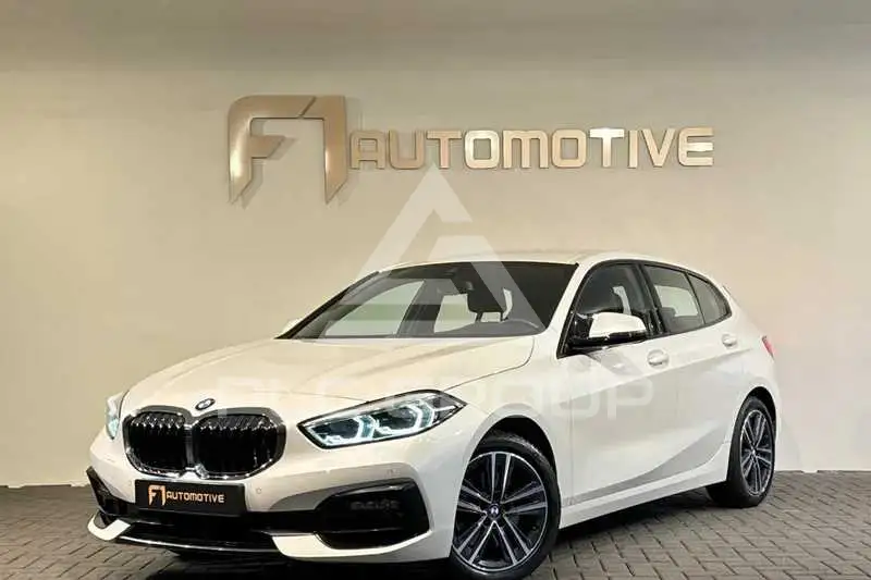 2021 BMW 120