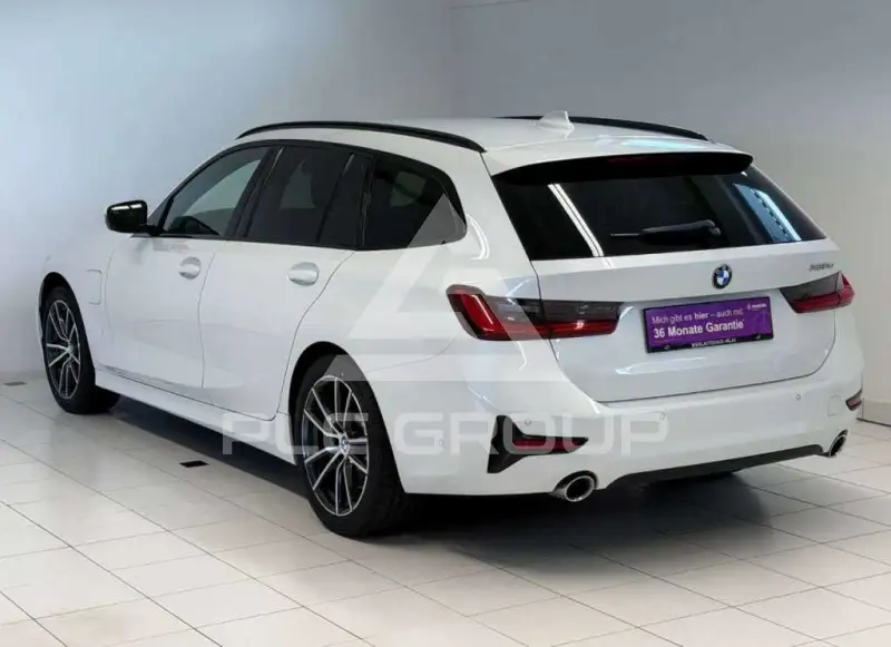 2021 BMW 120