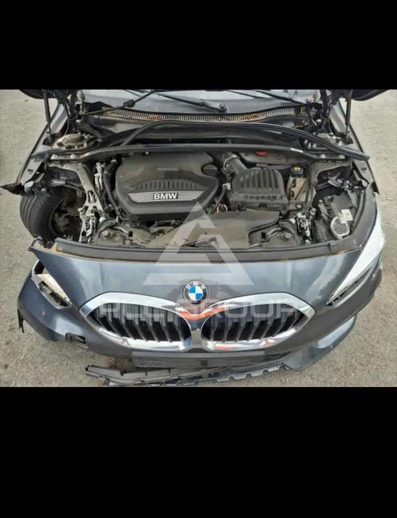2021 BMW 120