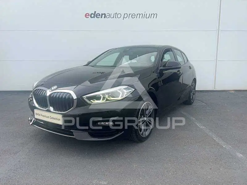 2021 BMW 120