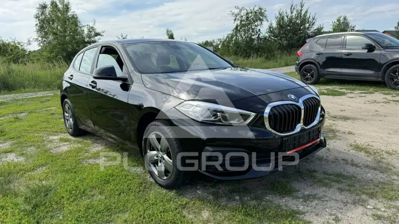 2021 BMW 120