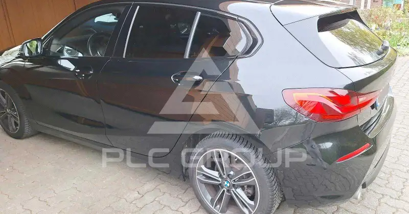 2021 BMW 120