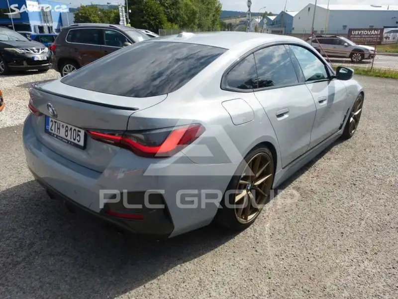2021 BMW 120