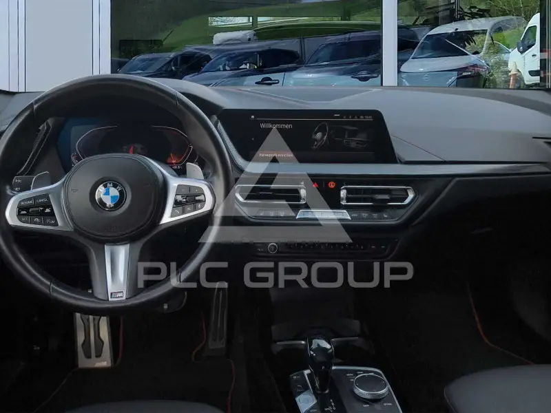 2021 BMW 120