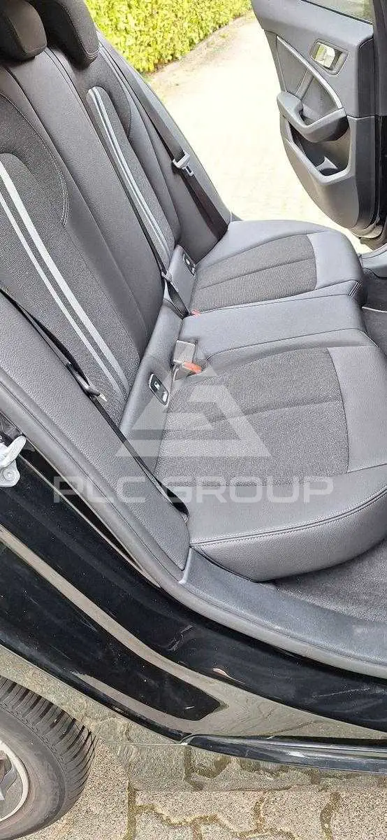 2021 BMW 120