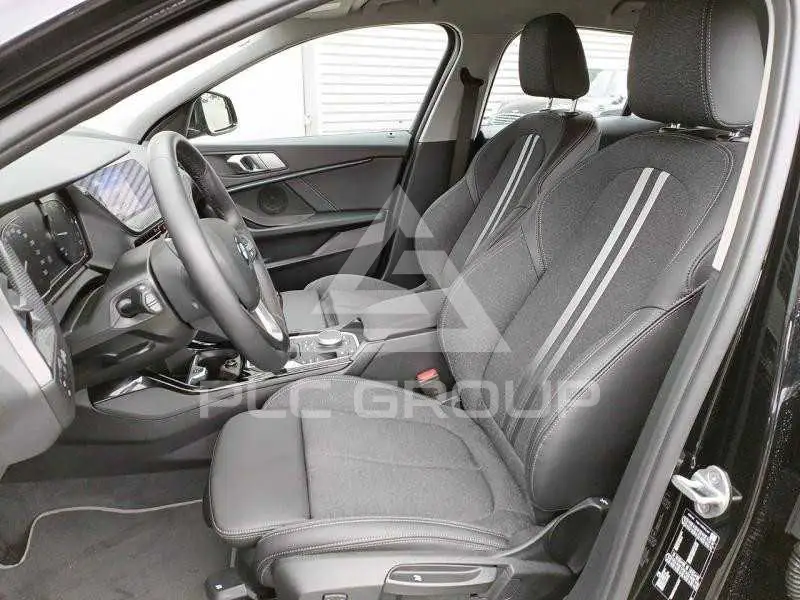 2021 BMW 120