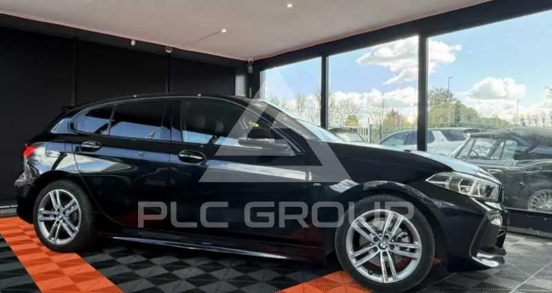 2021 BMW 120