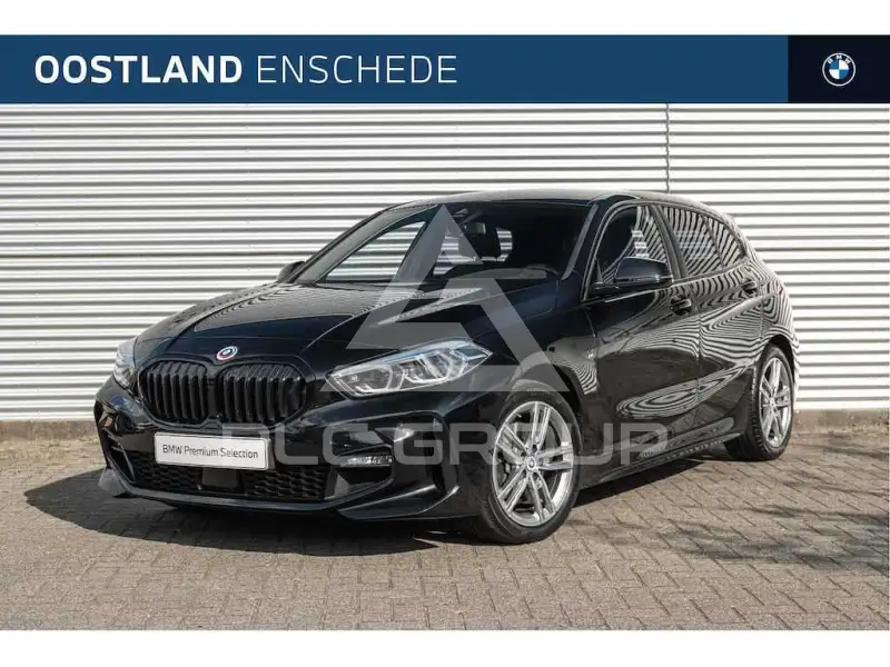 2021 BMW 120