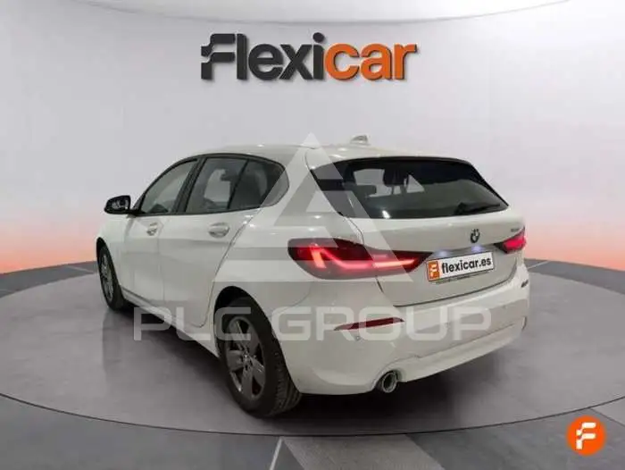 2021 BMW 120