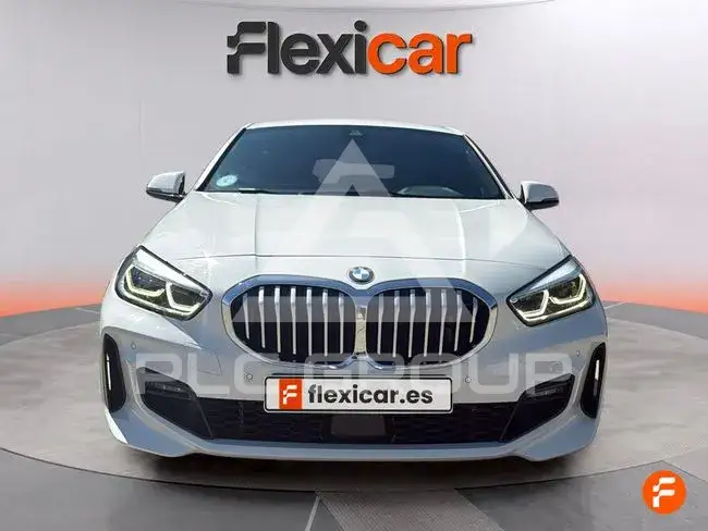 2021 BMW 120
