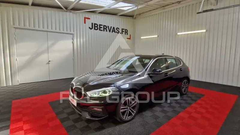 2021 BMW 120