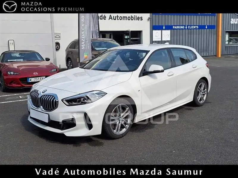 2021 BMW 120