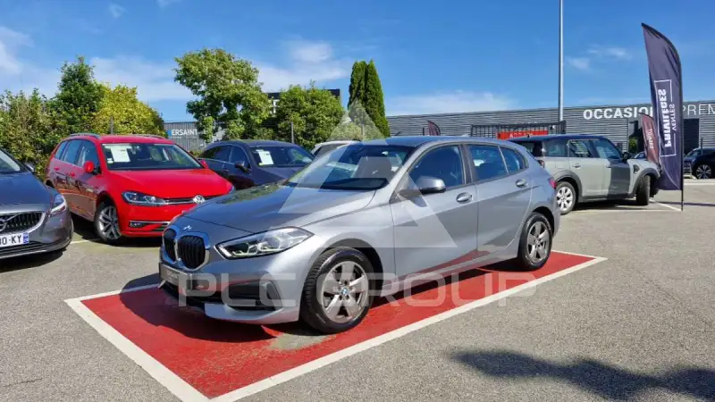 2021 BMW 120