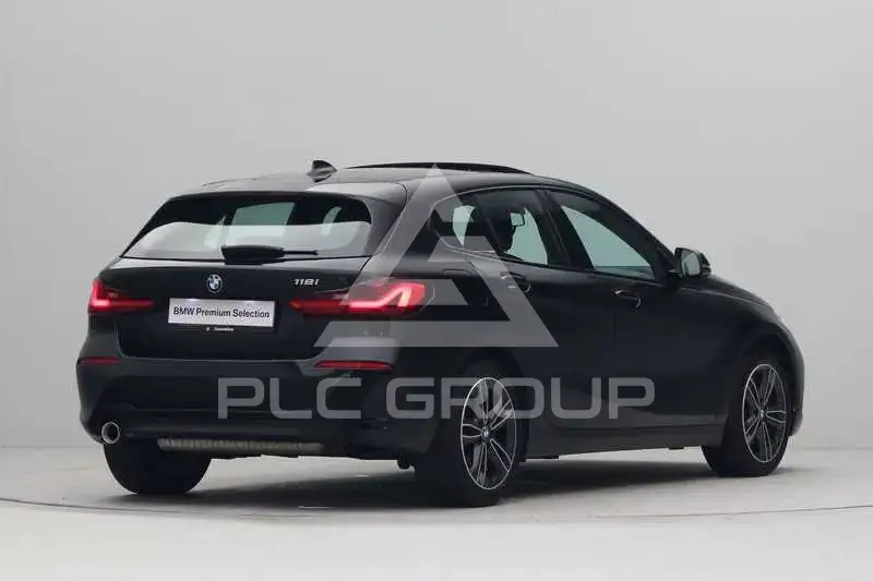 2021 BMW 120