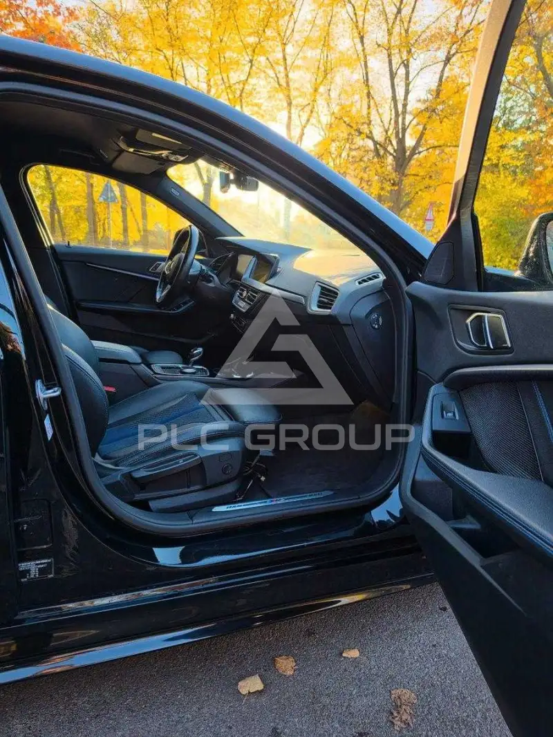2021 BMW 120