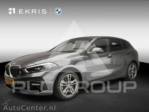 2021 BMW 120