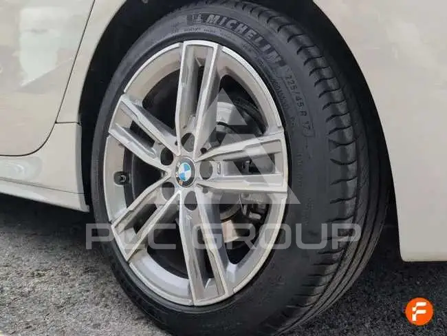 2021 BMW 120
