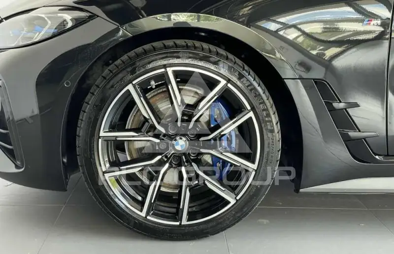 2021 BMW 120