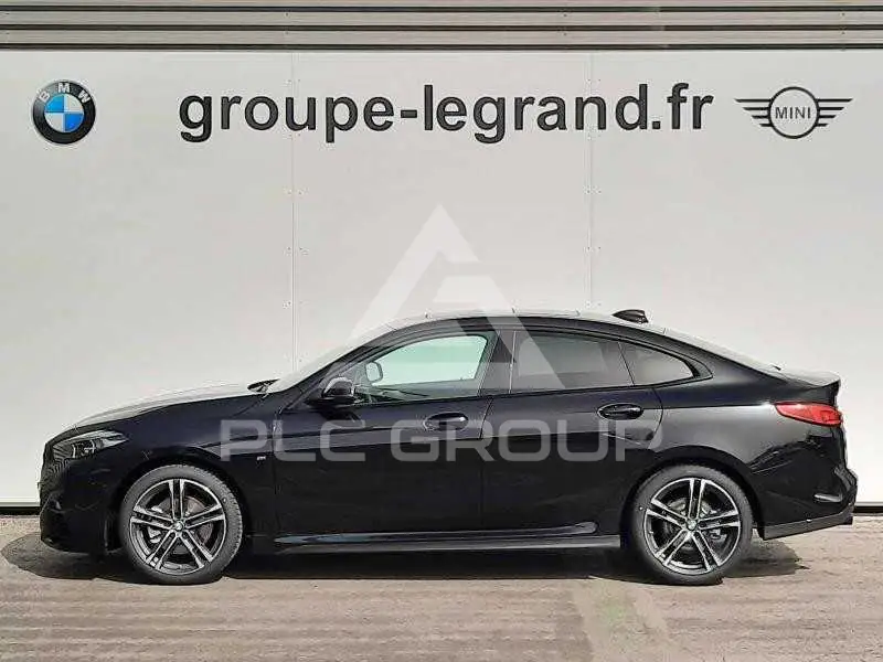 2021 BMW 120
