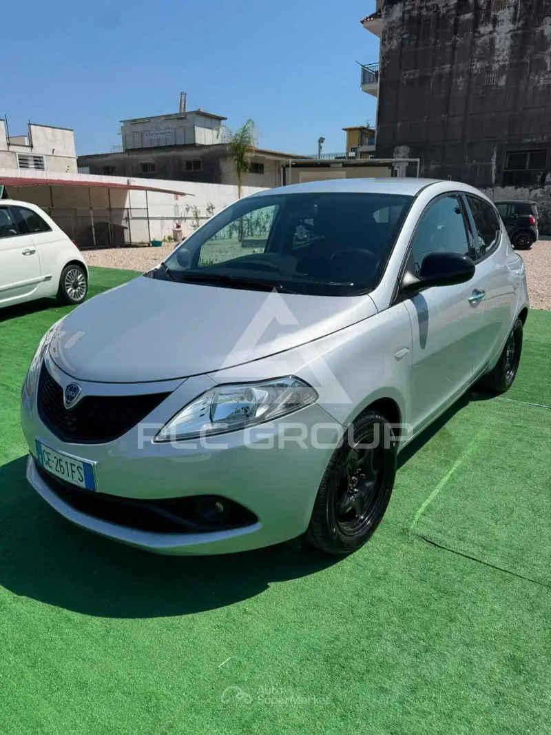 2021 Lancia YPSILON
