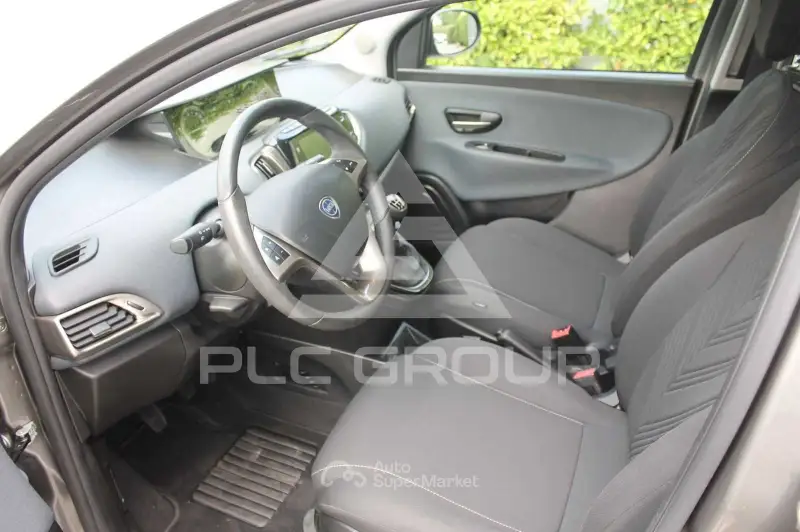 2021 Lancia YPSILON