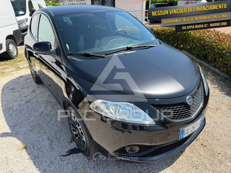 2021 Lancia YPSILON