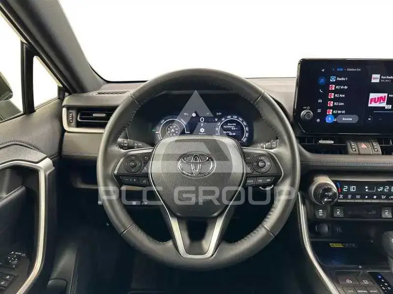 2021 Jaguar F-PACE