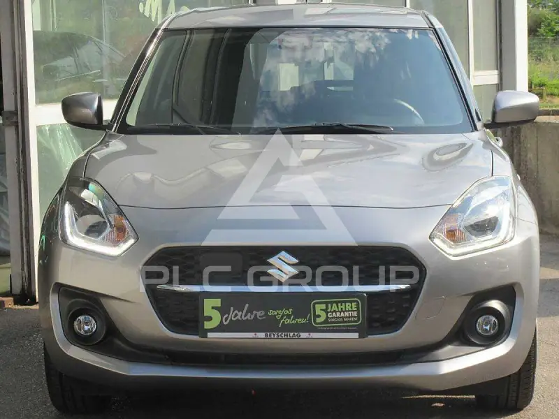 2021 Suzuki SWIFT