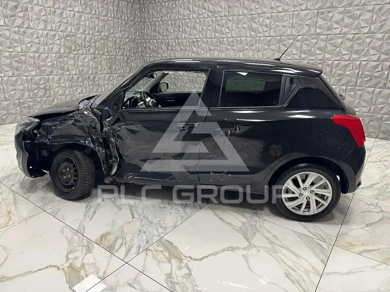 2021 Suzuki SWIFT
