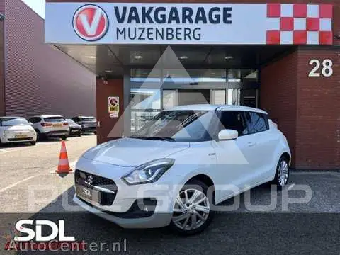 2021 Suzuki SWIFT
