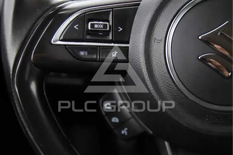 2021 Suzuki SWIFT