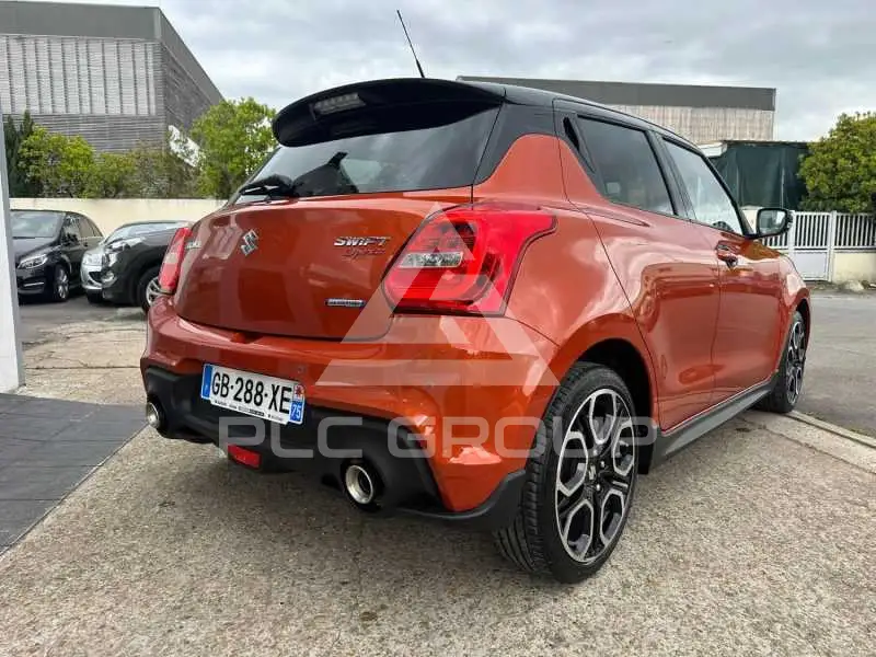 2021 Suzuki SWIFT
