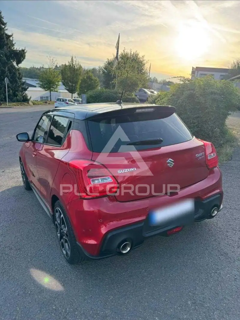 2021 Suzuki SWIFT