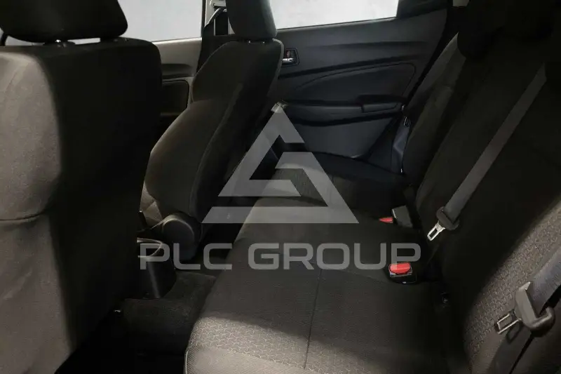 2021 Suzuki SWIFT
