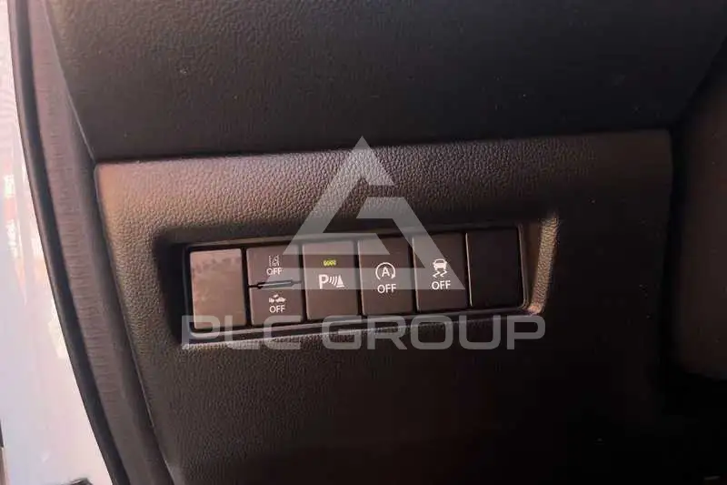 2021 Suzuki SWIFT