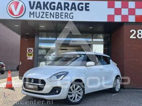 2021 Suzuki SWIFT
