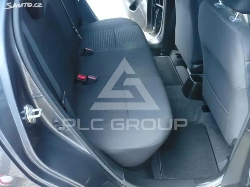 2021 Suzuki SWIFT