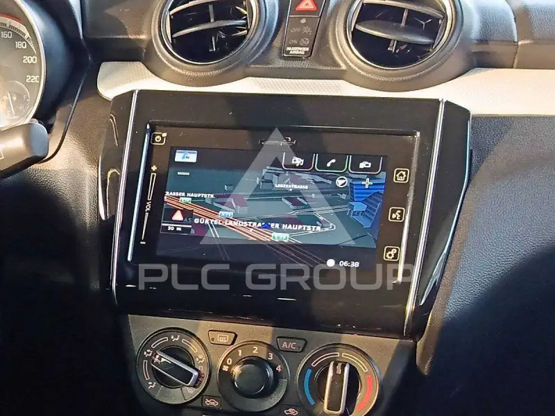 2021 Suzuki SWIFT
