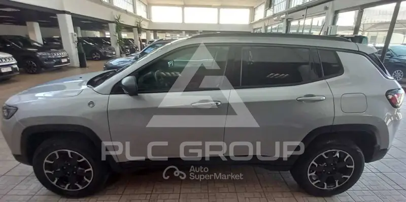 2021 Jeep COMPASS